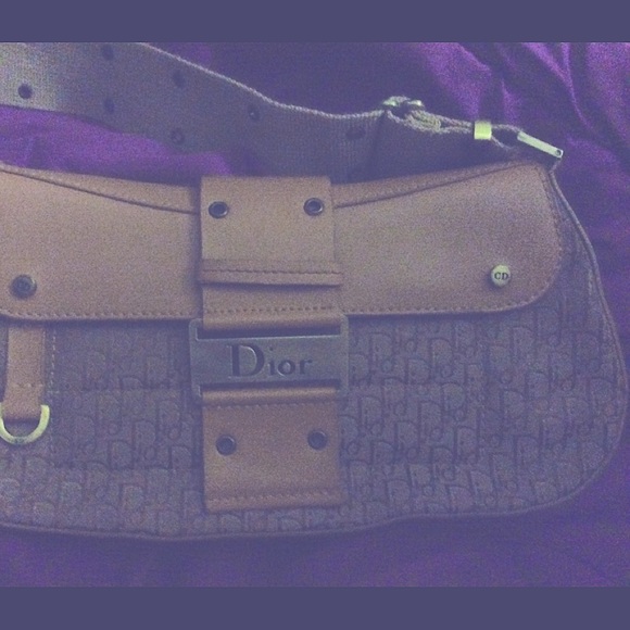Designer Handbag - Picture 1 of 1